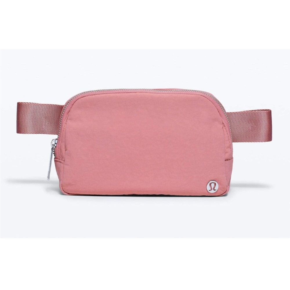 Lululemon everywhere belt bag 1L